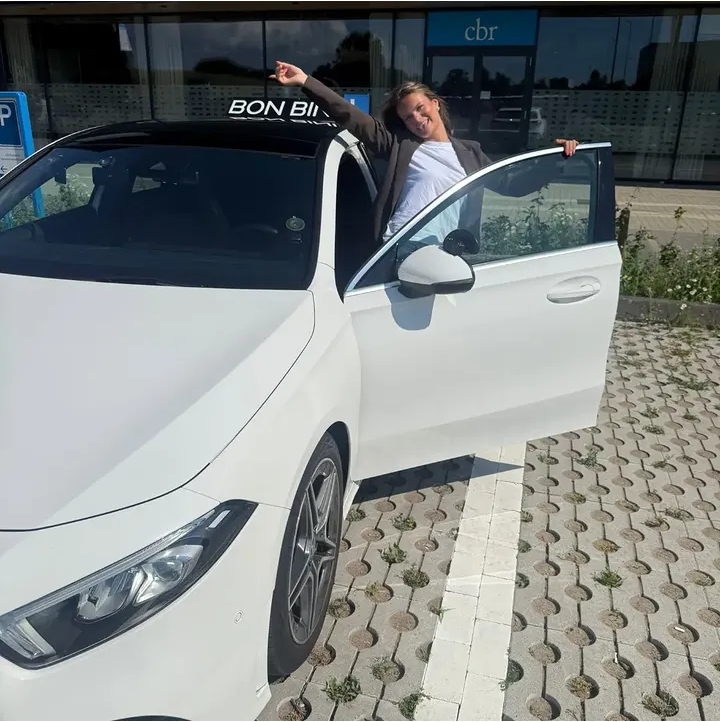 Geslaagd bij Rijschool Bon Bini