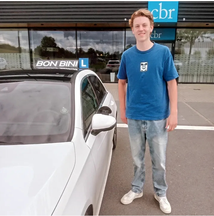 Geslaagd bij Rijschool Bon Bini